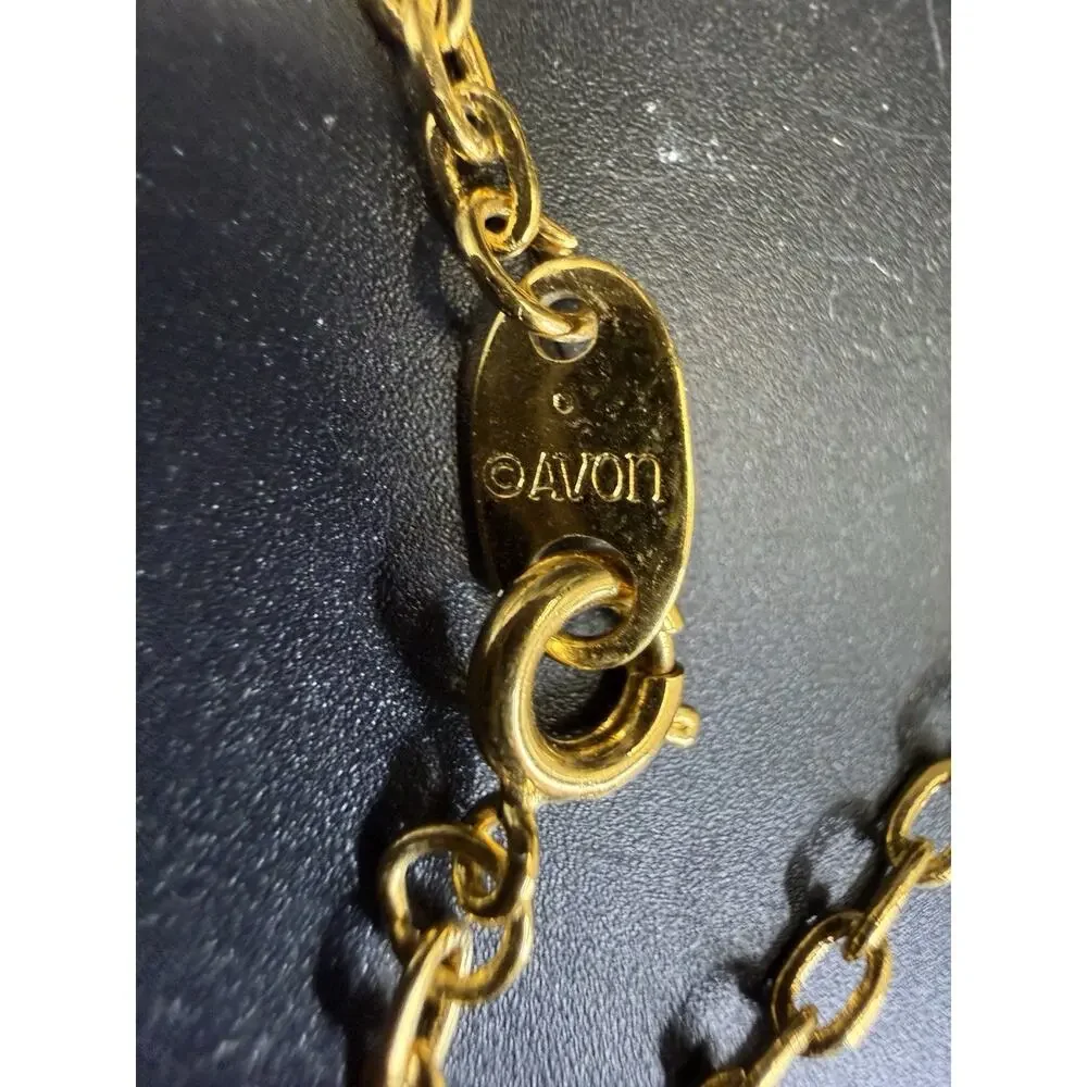 Vintage Avon 1992 Gold Tone “M” Initial Letter Pendant Chain Necklace 28” L